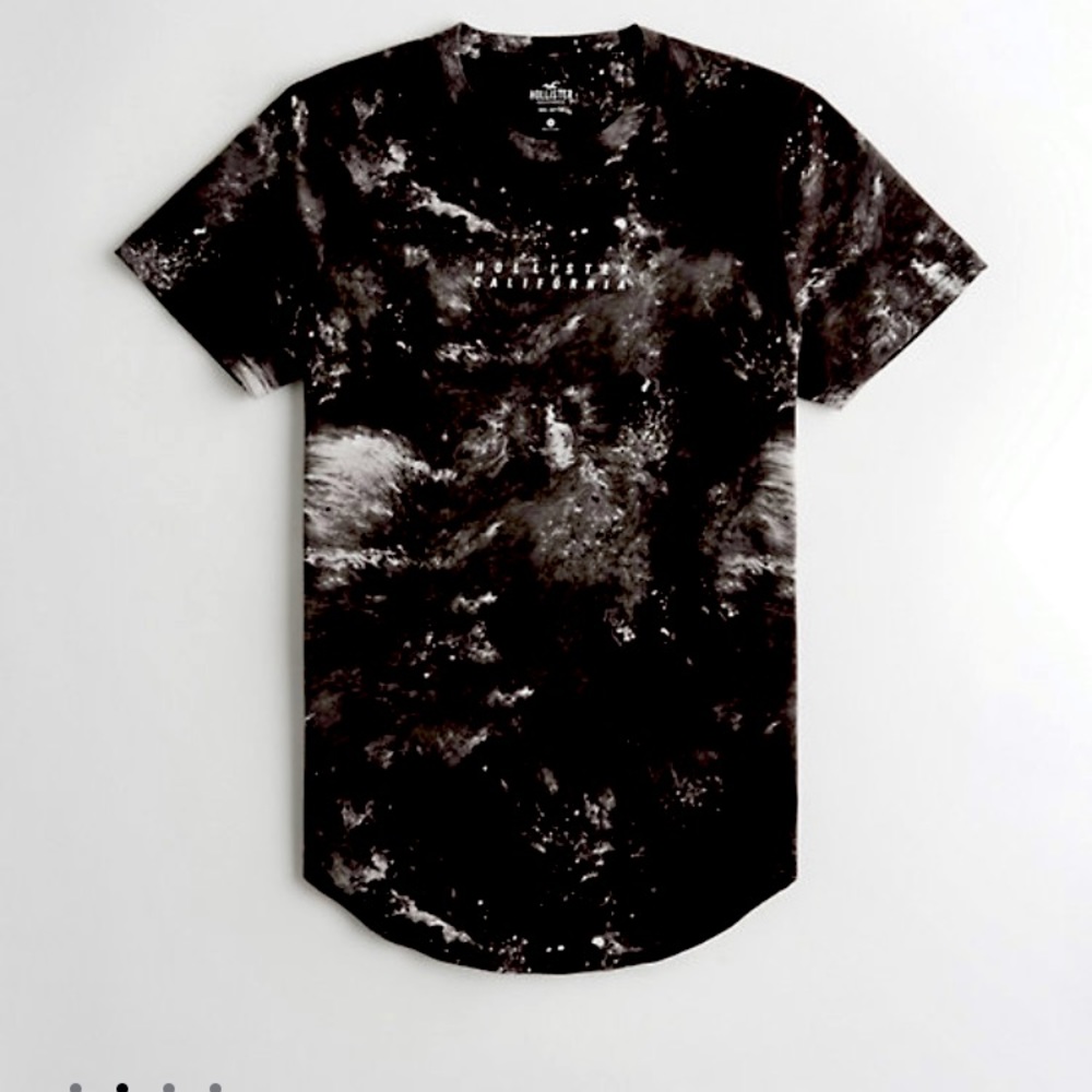 📸 Brand New Hollister Graphic Tie dye Hem T-Shirt